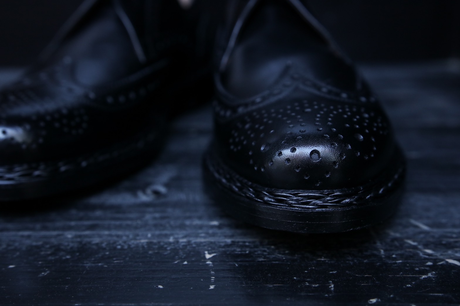 2025年11月19日 - 大阪心斎橋のオーダースーツとインポートセレクト